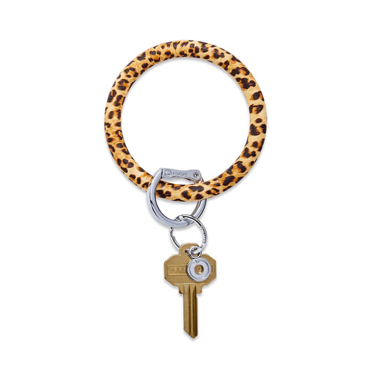 Cheetah Printed Silicone Big O Key Ring with key hanging from it.  Silver Oventure locking clasp.