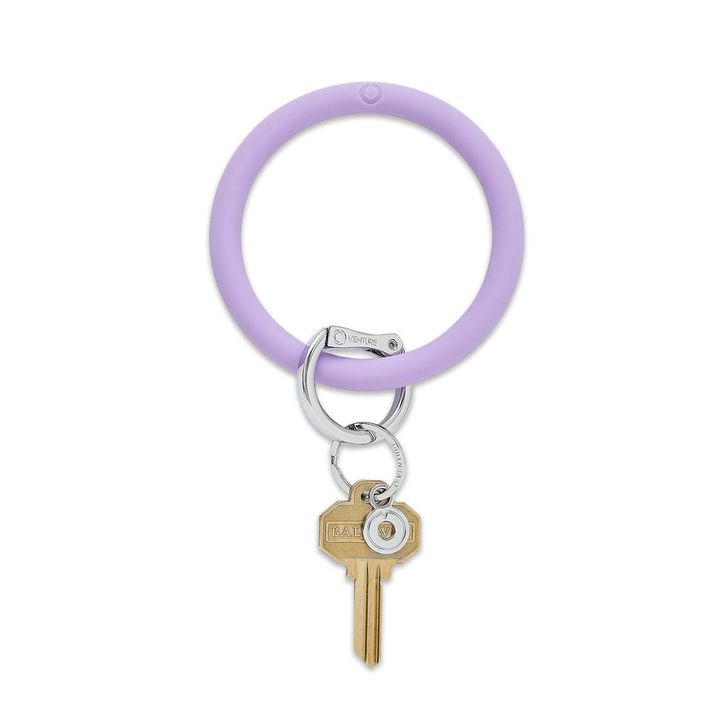 Big O Key Ring in In The Cabana Lavender silicone with Oventure silver locking clasp.