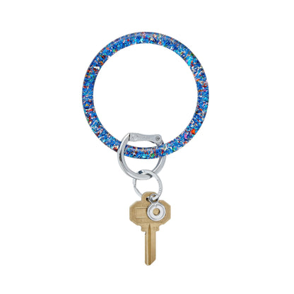 Funfetti - Resin Big O Key Ring - Oventure This is a sparkly blue and multi color glitter resin keyring. It is shaped like a bracelet
