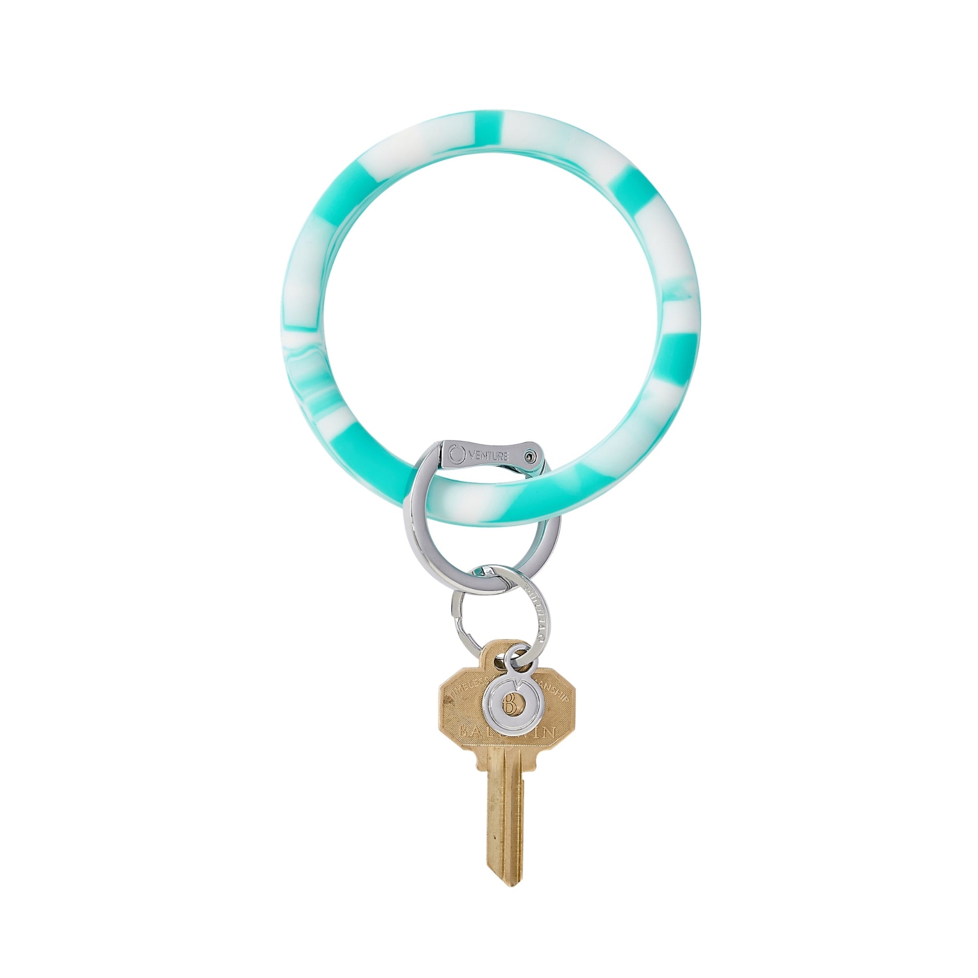 In the Pool Marble - Silicone Big O Key Ring - Oventure is a swirled silicone with two colors mixed. It is a mix of aqua and white silicone