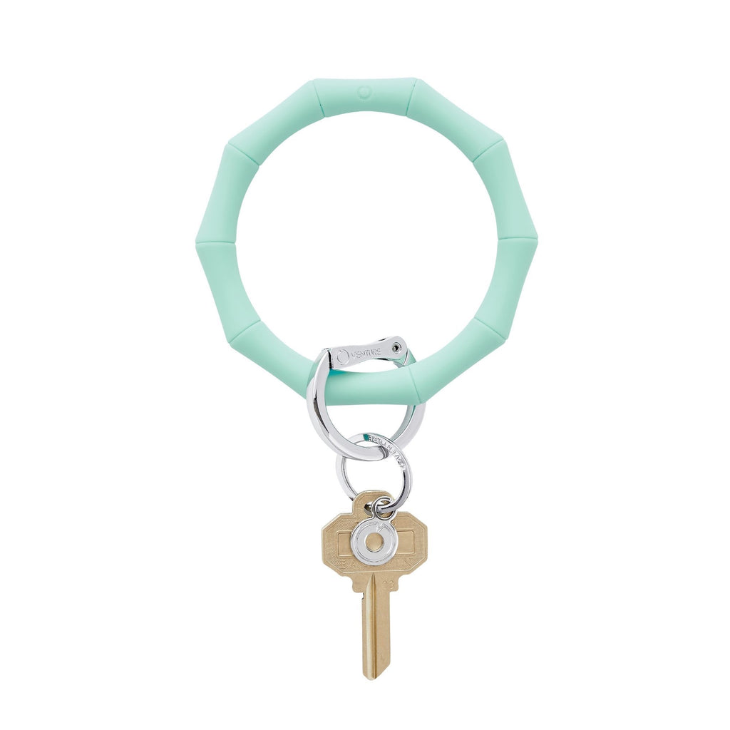 Pistachio bamboo silicone big O key ring with silver locking clasp