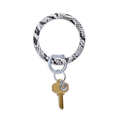 Black and white snakeskin print silicone big O key ring with silver locking clasp